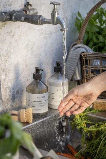 Ib Altum hondsápa march herbs 500ml