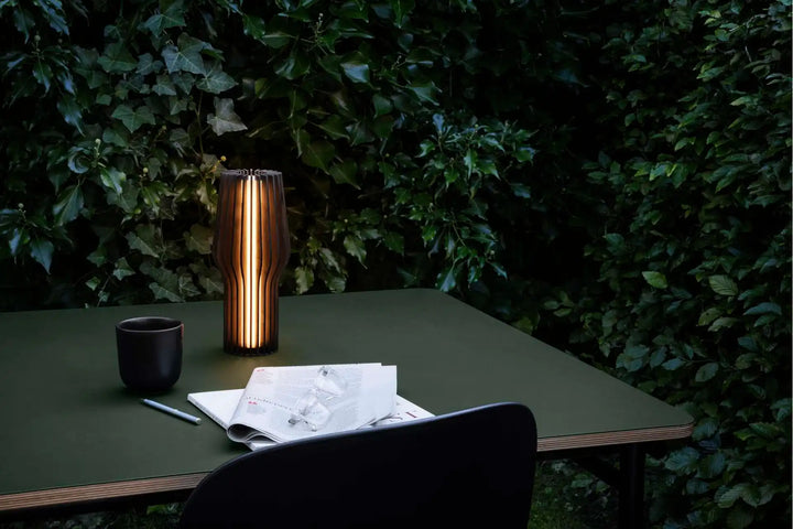 Eva Solo LED lampa v/ladara roykt eik
