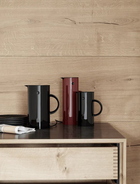 Stelton EM77 termokanna 0,5L svørt