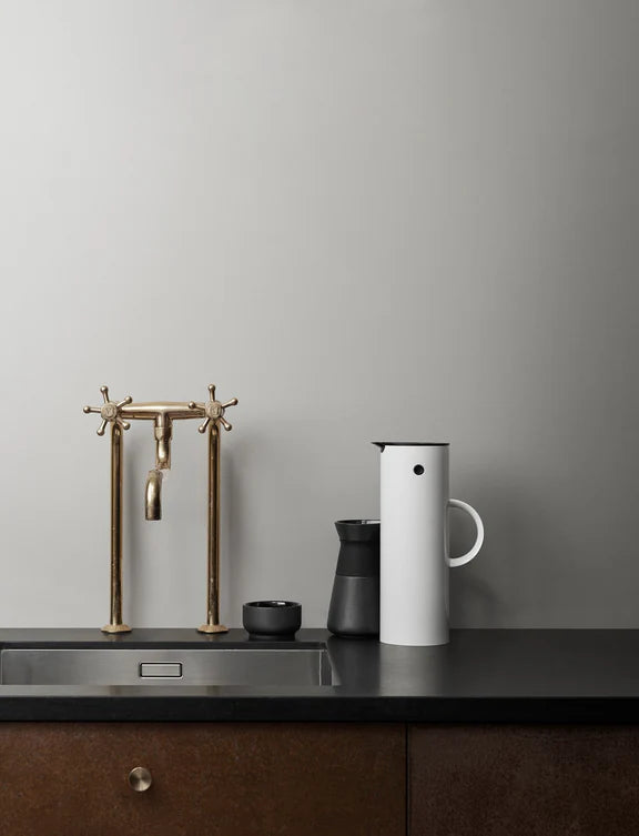 Stelton EM77 termokanna 1L hvít