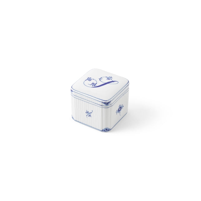 Royal Copenhagen bonbonniere 13cl S