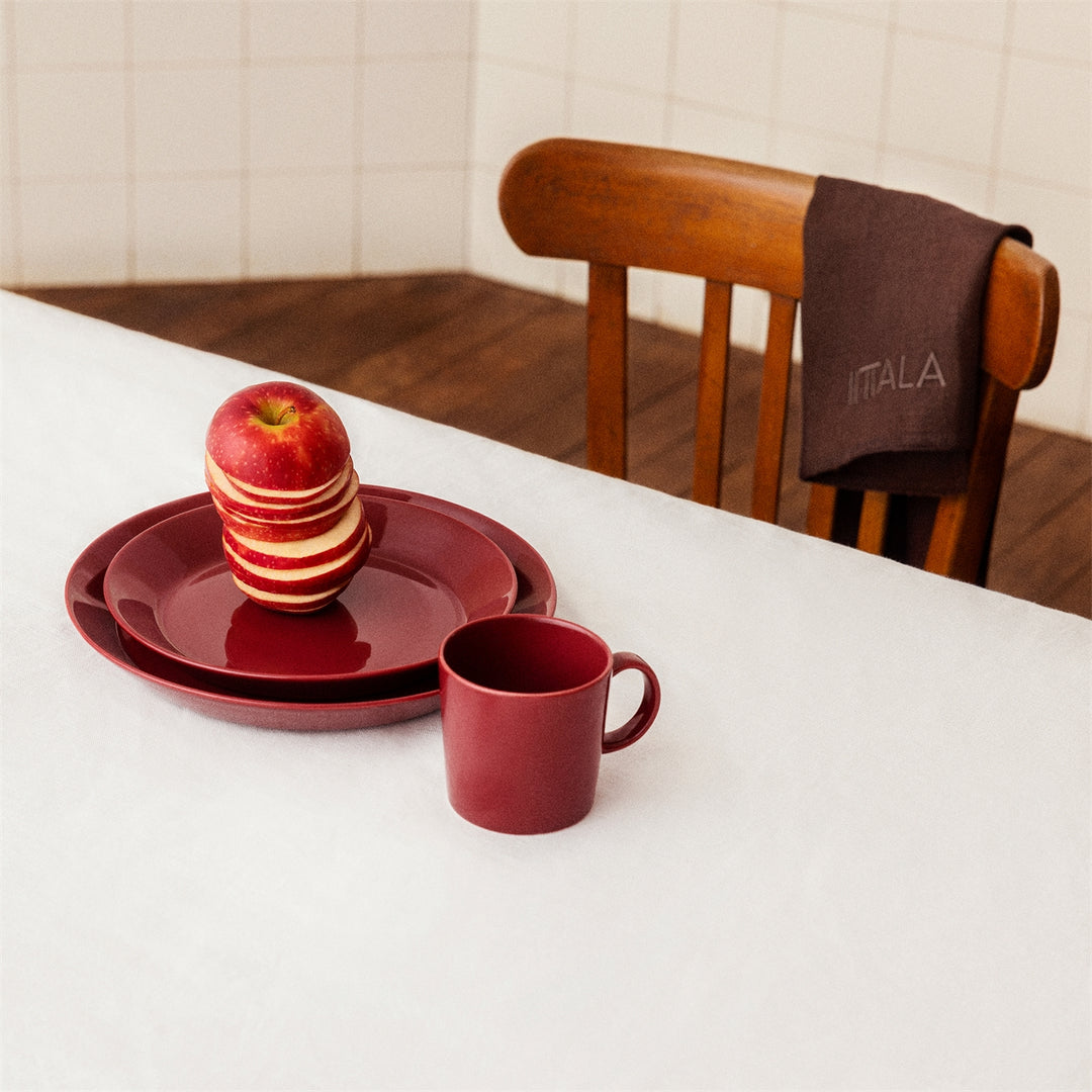Iittala teema tallerkur 21 cm cherry