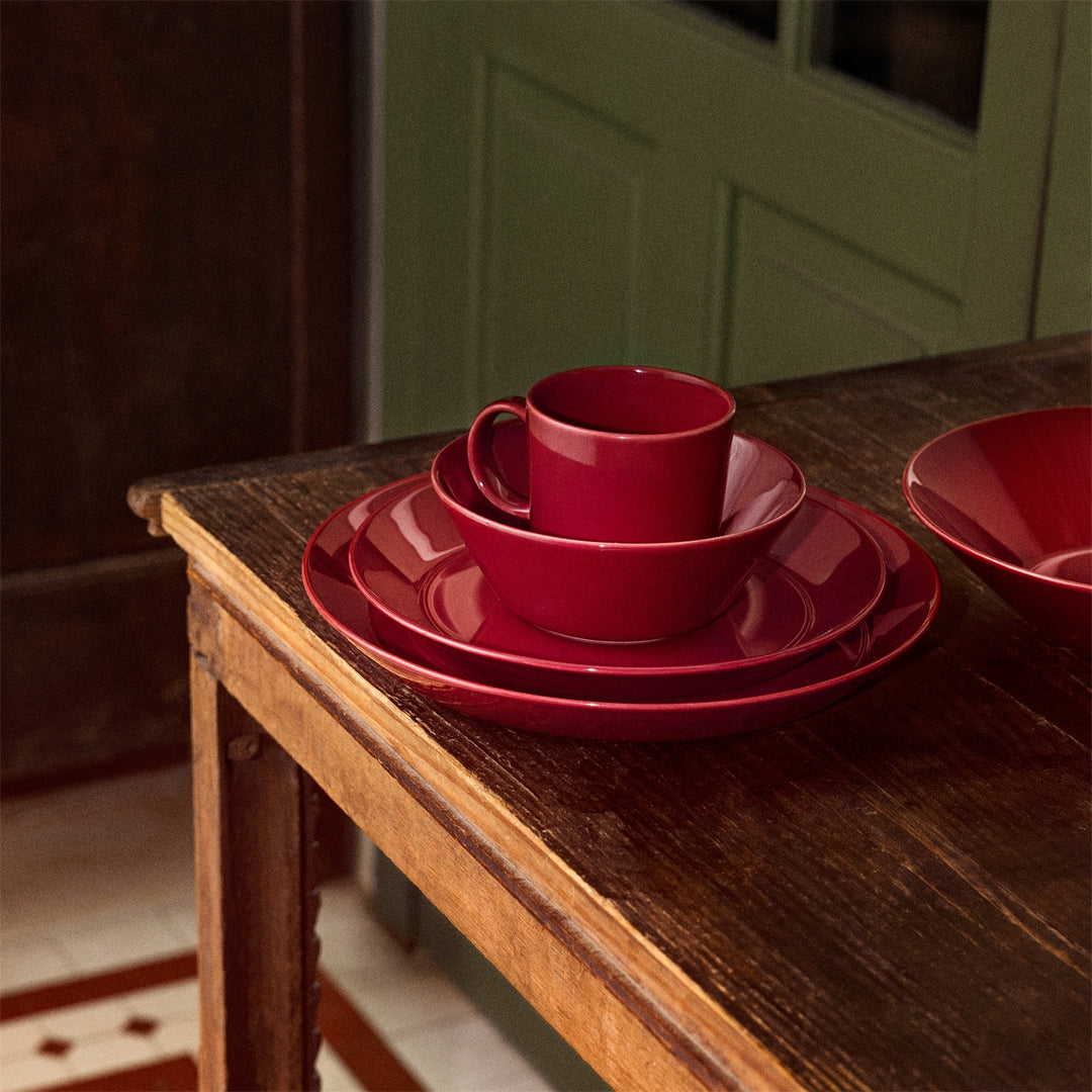 Iittala teema tallerkur 26 cm cherry