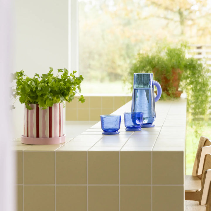 Klevering vatn glas blátt