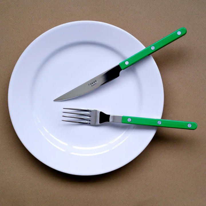 Sabre, Bistro Solid, gaffil Garden Green