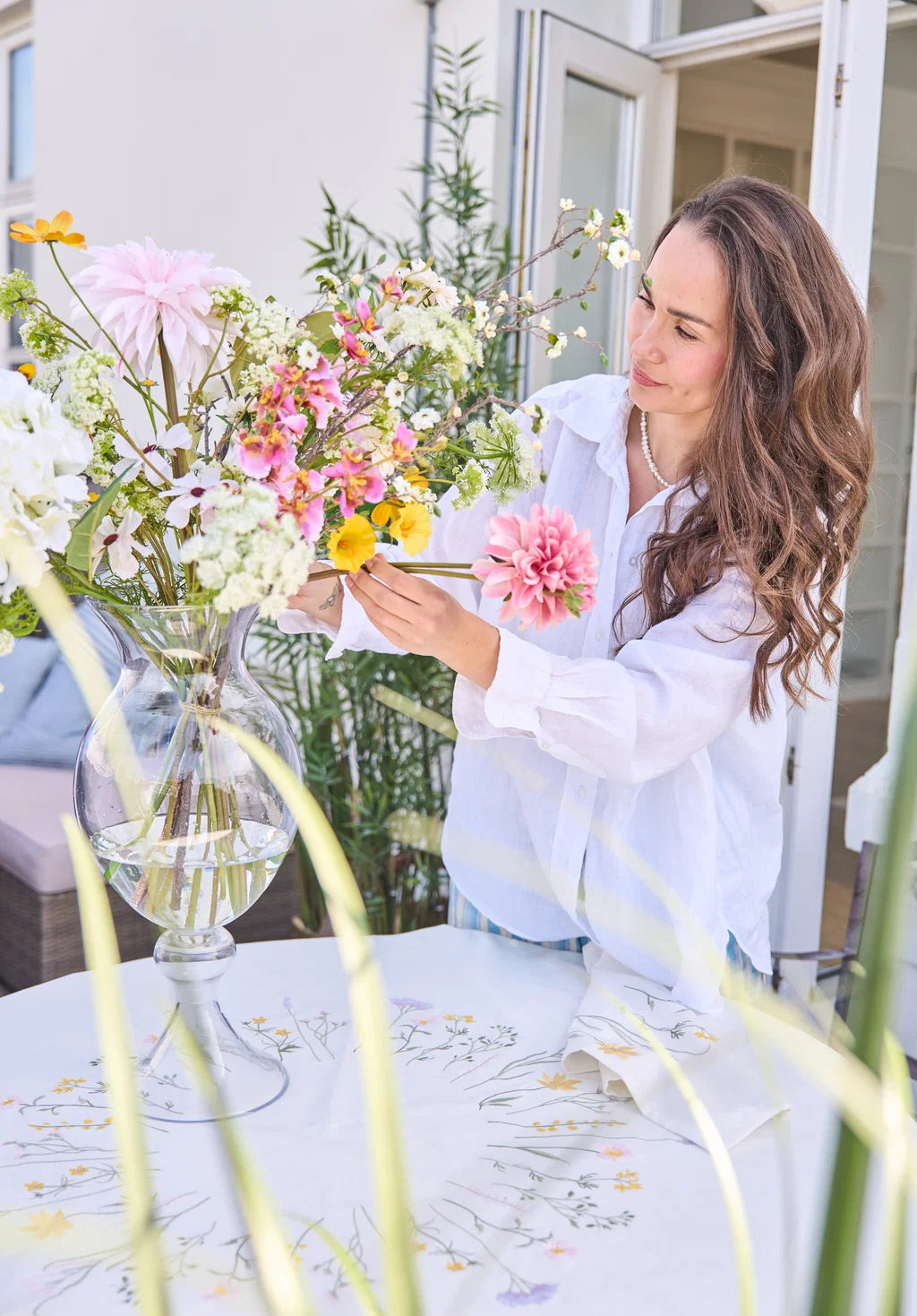 sp Rundur borðdúkur við blomstrum D150cm