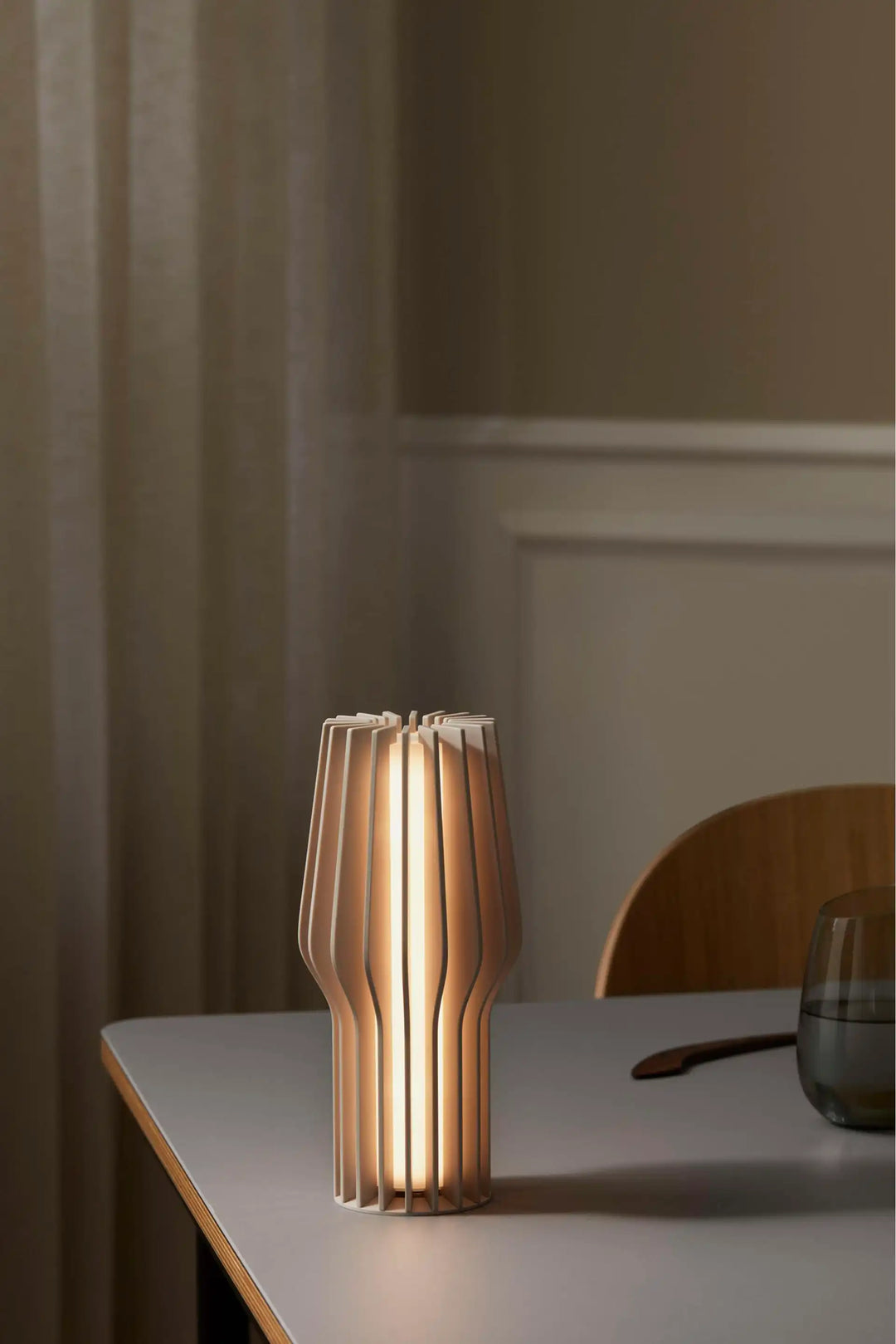 Eva Solo LED lampa pearl beige