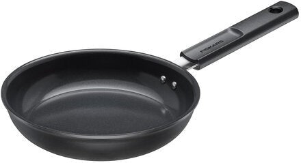 Fiskars Hard Face Non-stick panna 20cm