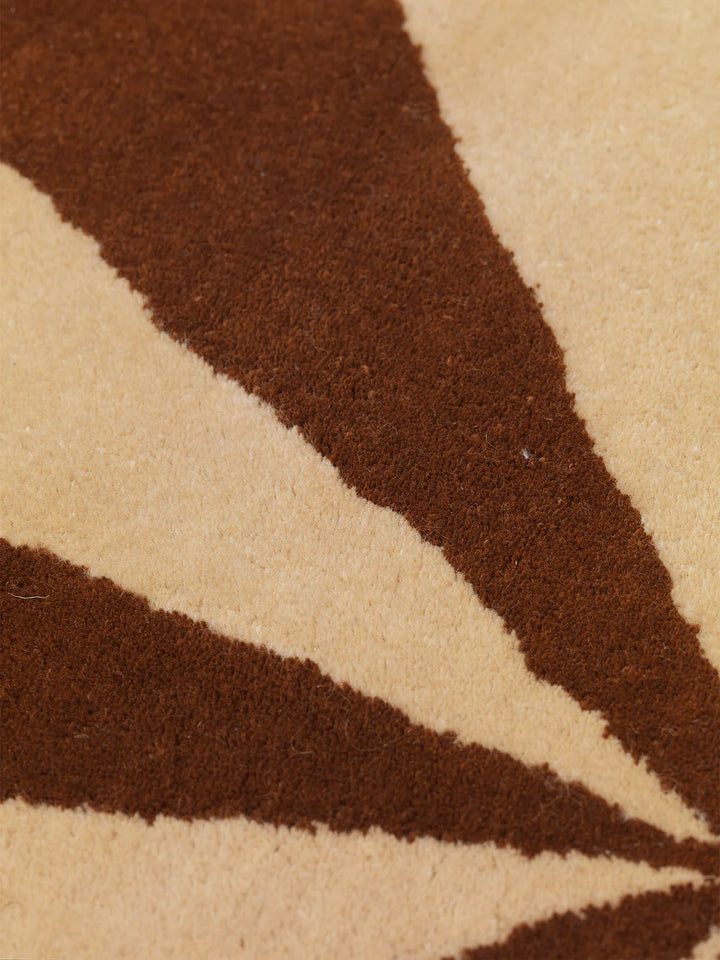 Ferm Livinga Arch golvteppi L brick/off white