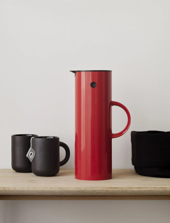 Stelton EM77 Termokanna 1L Red