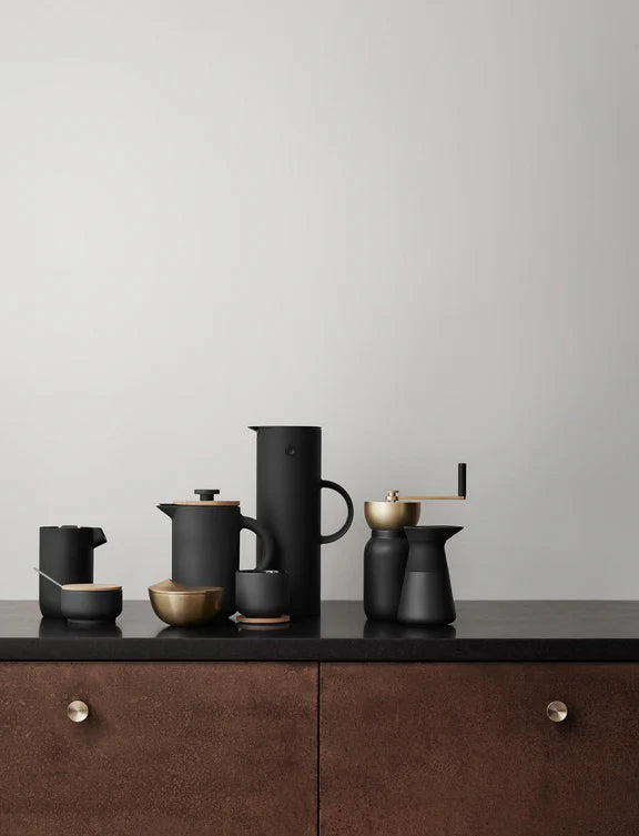 Stelton EM77 termokanna 1L soft black