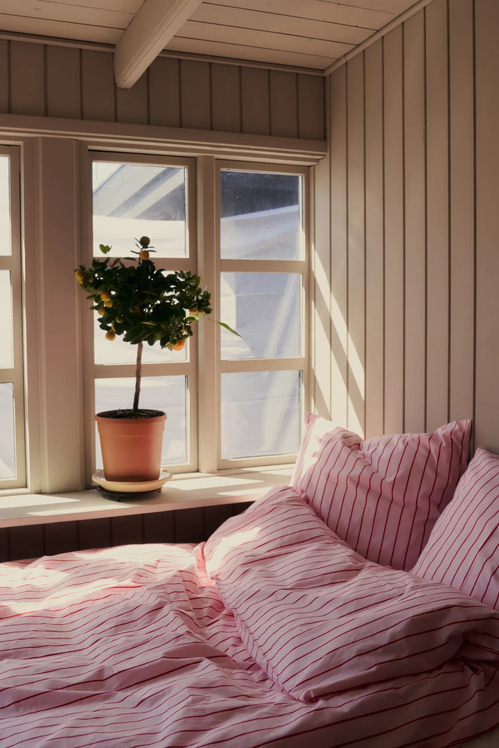 Bongusta seingjarsett vbaby pink and ski patrol 140x200cm