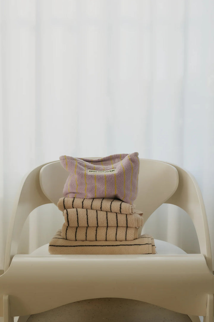 Bongusta toilettaska lilac and noen yellow