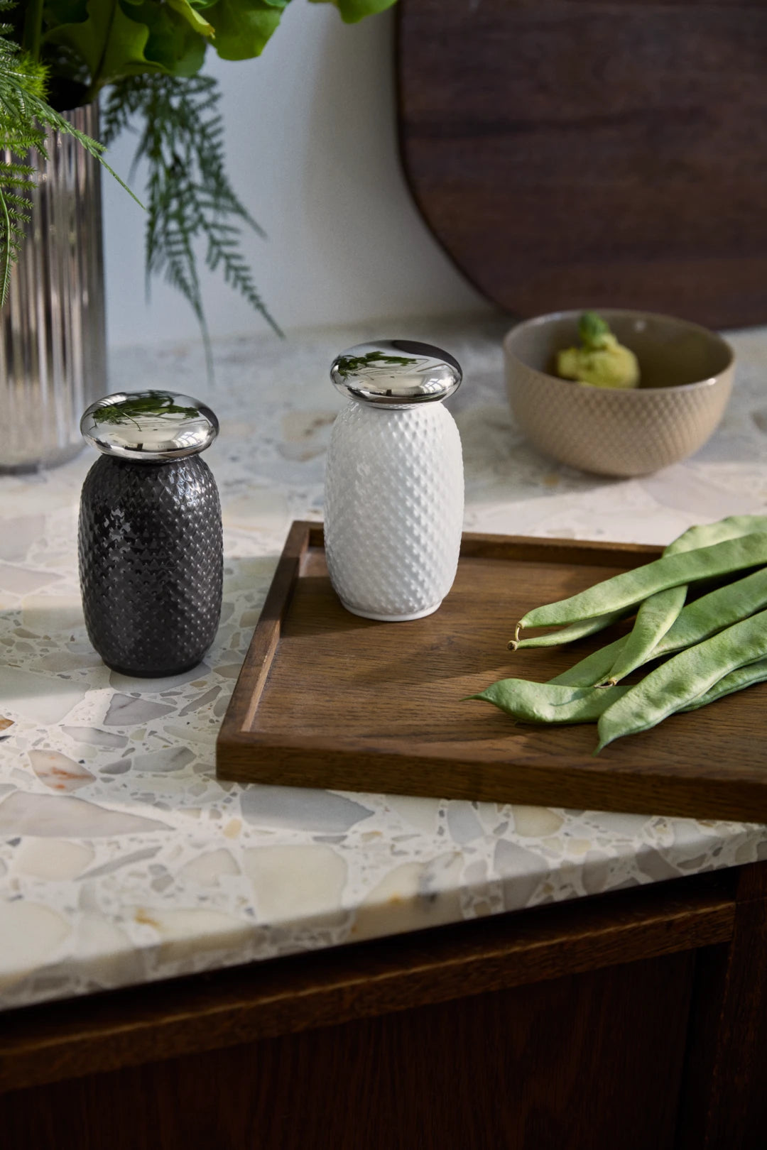 Lyngby Porcelæn salt og pipar kvørn sett svart/hvítt