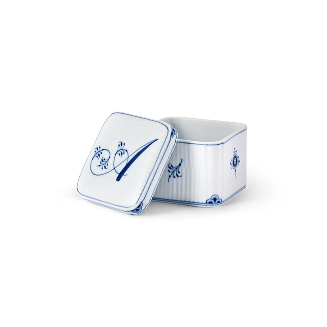 Royal Copenhagen bonbonniere 13cl A