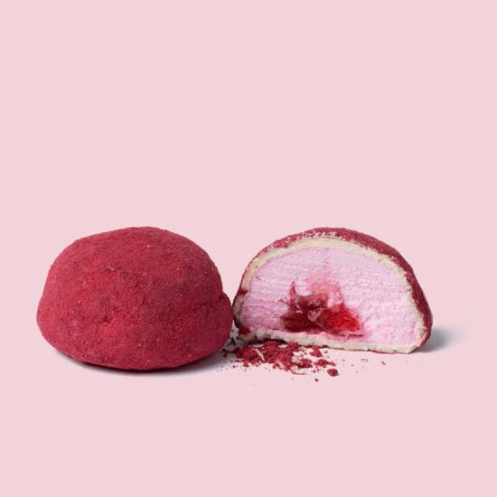 Mallows strawberry filled white choc 5stk