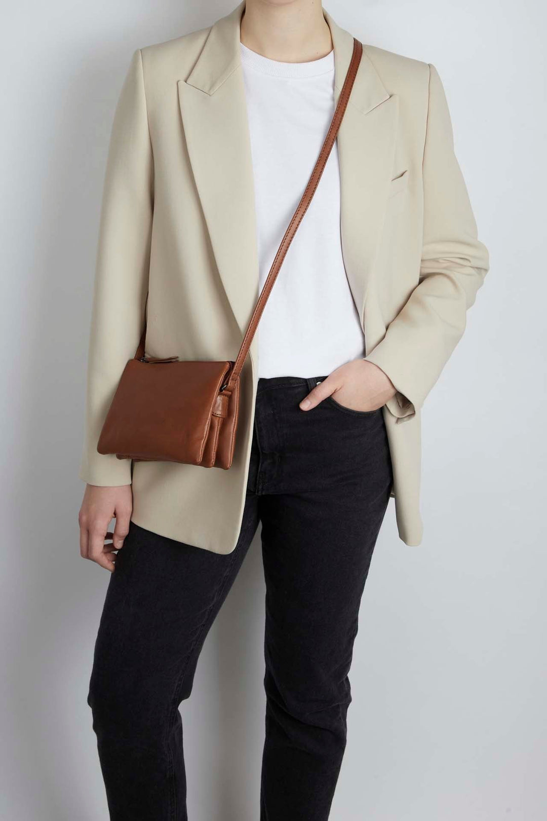 Markberg VeraMBG Crossbody chestnut