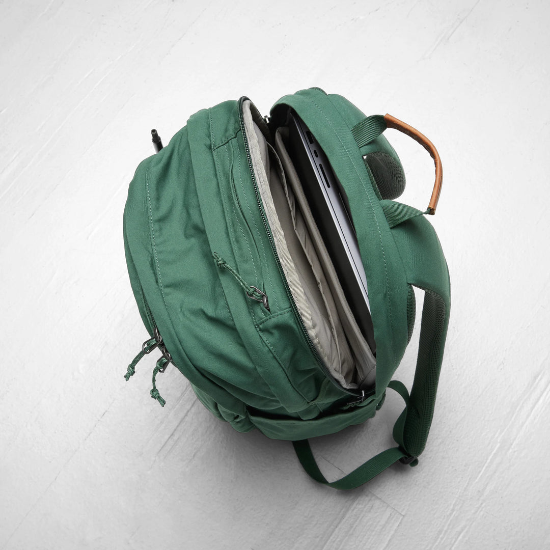 Fjallraven Raven 28 ryggsekk basalt