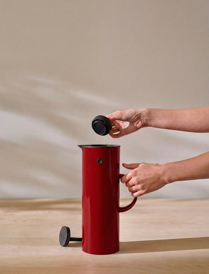 Stelton EM termokanna cherry red 1 ltr.